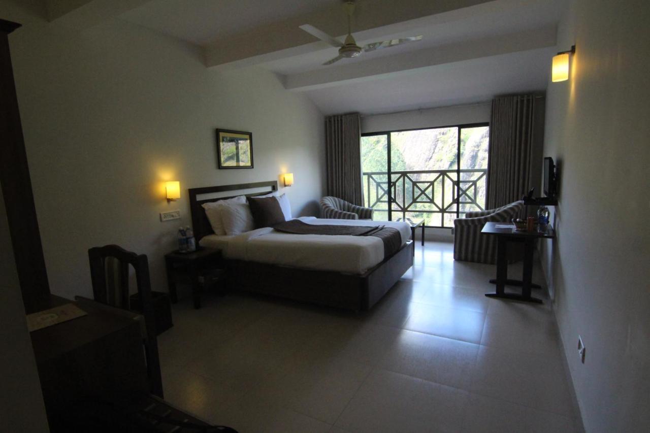 Abad Copper Castle Resort Munnar Εξωτερικό φωτογραφία