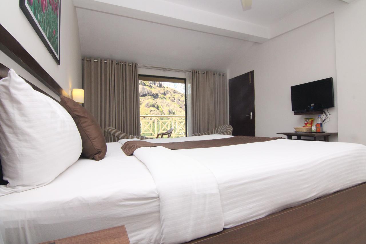 Abad Copper Castle Resort Munnar Εξωτερικό φωτογραφία